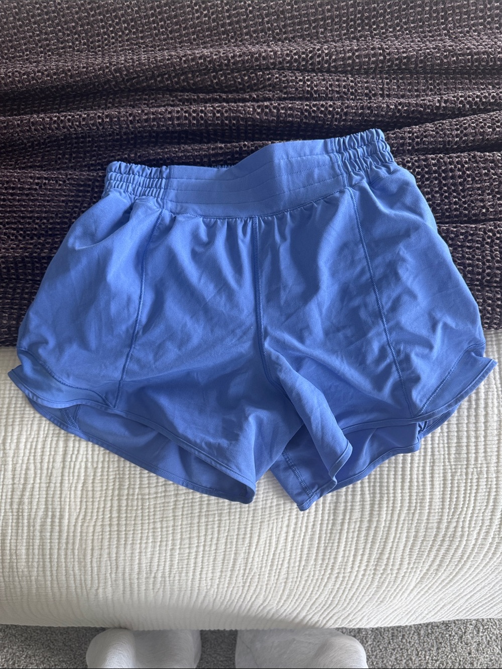 lululemon athletica women's athletic shorts in periwinkle